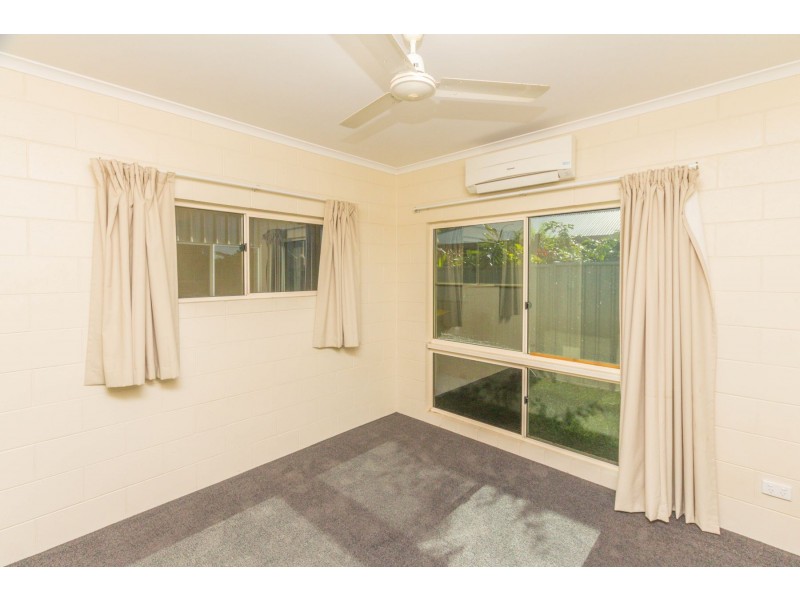 2 Gadaloff Close, Gordonvale QLD 4865