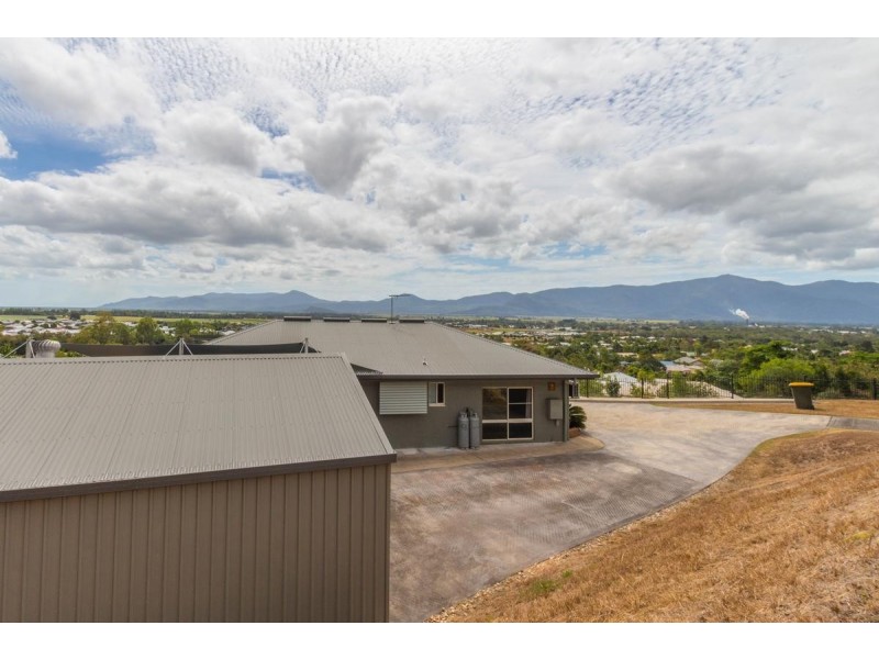 2 Gadaloff Close, Gordonvale QLD 4865