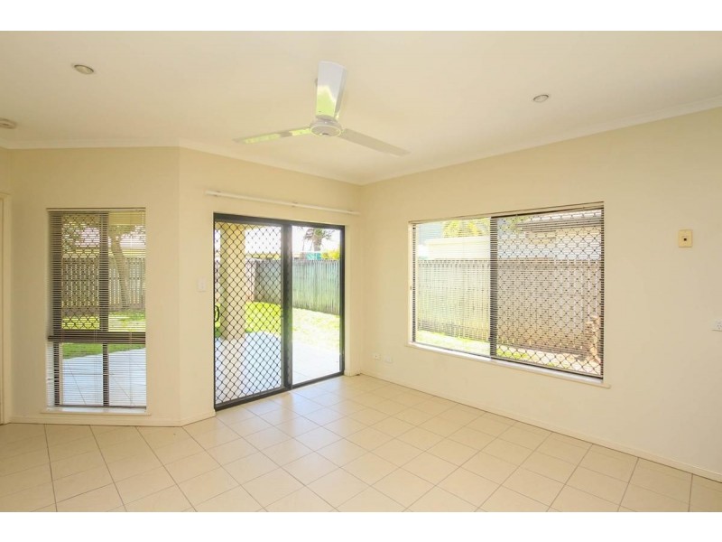 185 Timberlea Drive, Bentley Park QLD 4869