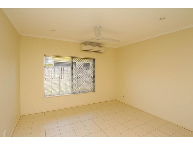 185 Timberlea Drive, Bentley Park QLD 4869