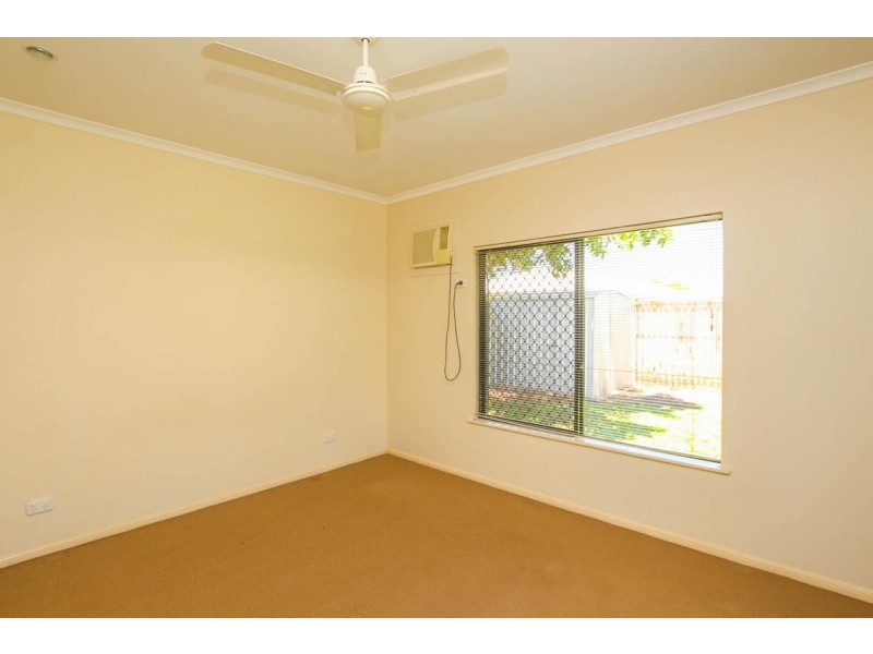 185 Timberlea Drive, Bentley Park QLD 4869
