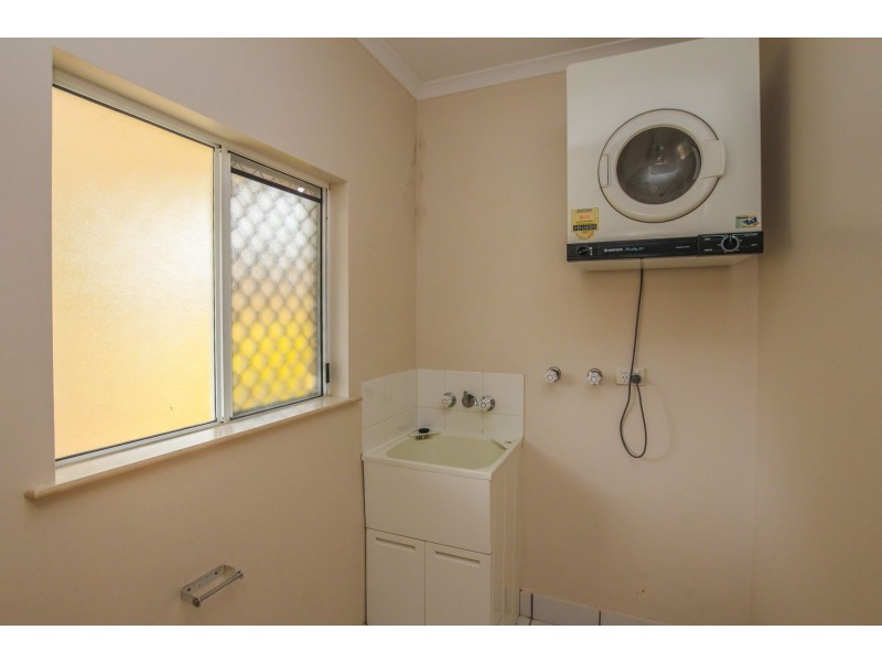 8/40 Springfield Crescent, Manoora QLD 4870