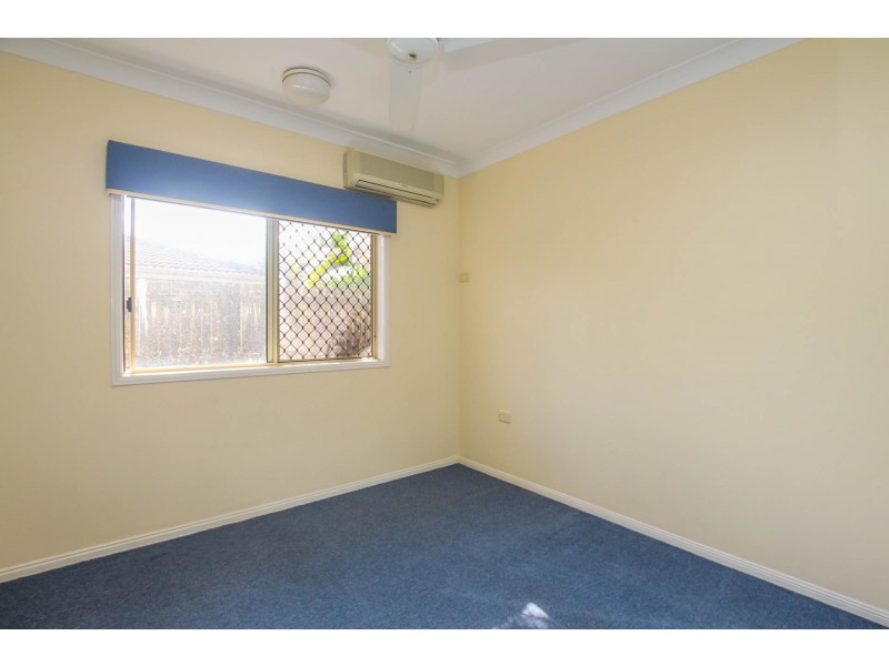 8 Quadrio Crescent, Brinsmead QLD 4870