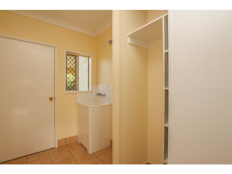 8 Quadrio Crescent, Brinsmead QLD 4870