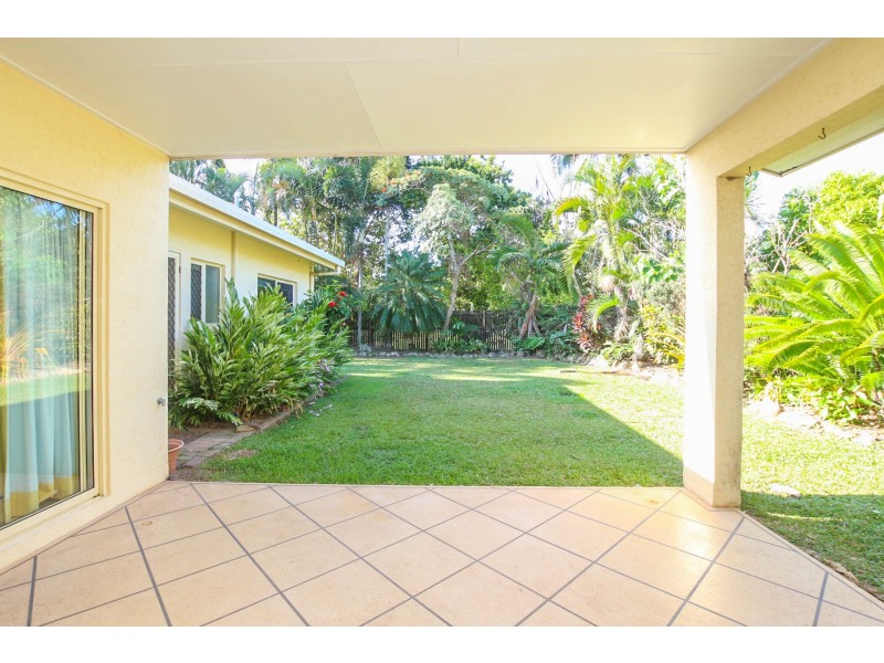 8 Quadrio Crescent, Brinsmead QLD 4870