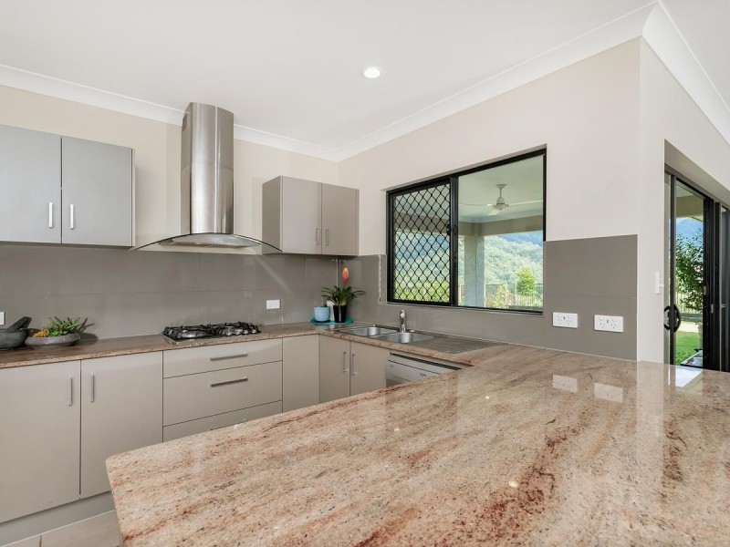 40-42 Xavier Herbert Drive, Redlynch QLD 4870