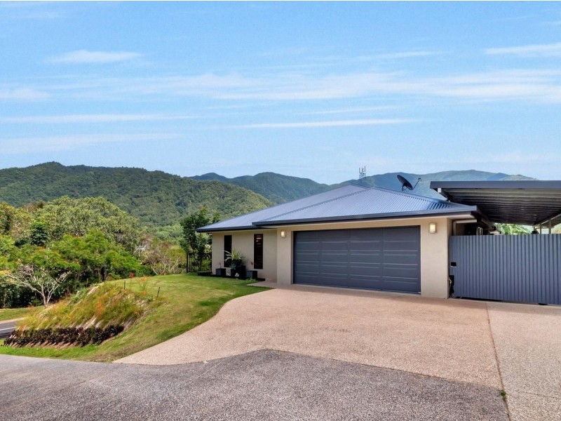 40-42 Xavier Herbert Drive, Redlynch QLD 4870