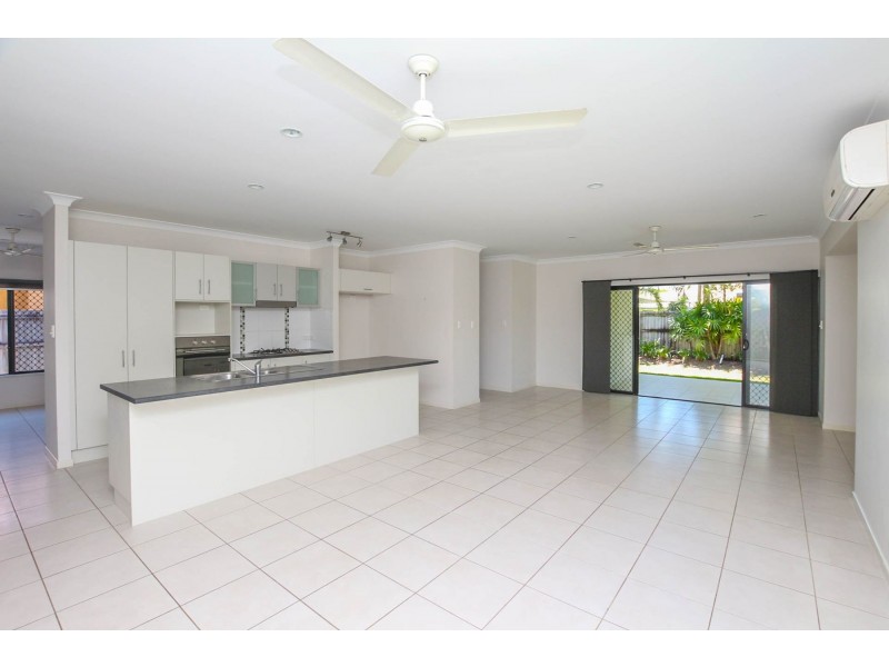 12 Montalbion Avenue, Trinity Park QLD 4879