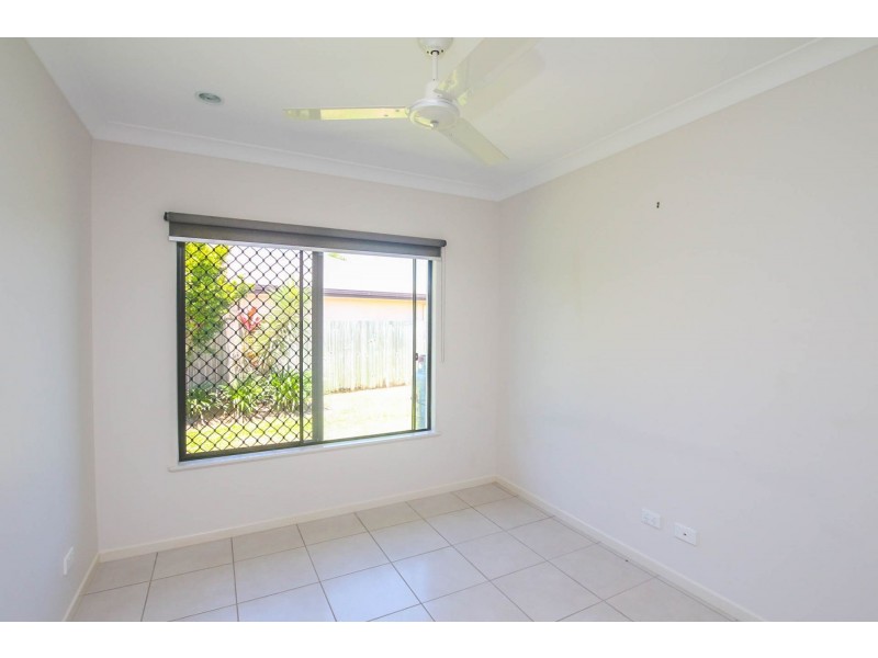 12 Montalbion Avenue, Trinity Park QLD 4879