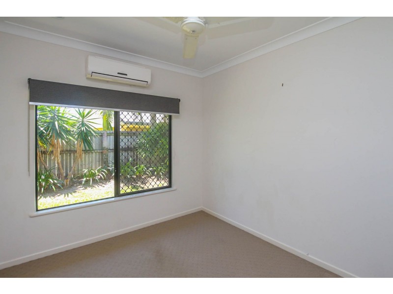 12 Montalbion Avenue, Trinity Park QLD 4879