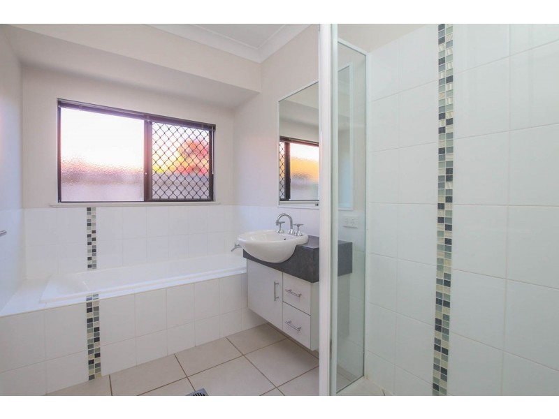 12 Montalbion Avenue, Trinity Park QLD 4879