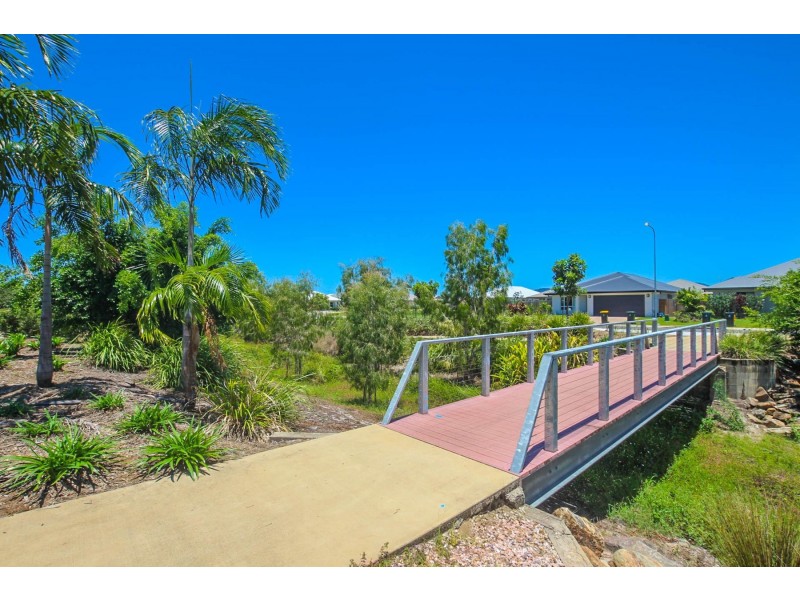 12 Montalbion Avenue, Trinity Park QLD 4879