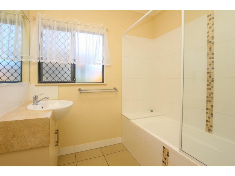4/21 Giffin Road, White Rock QLD 4868