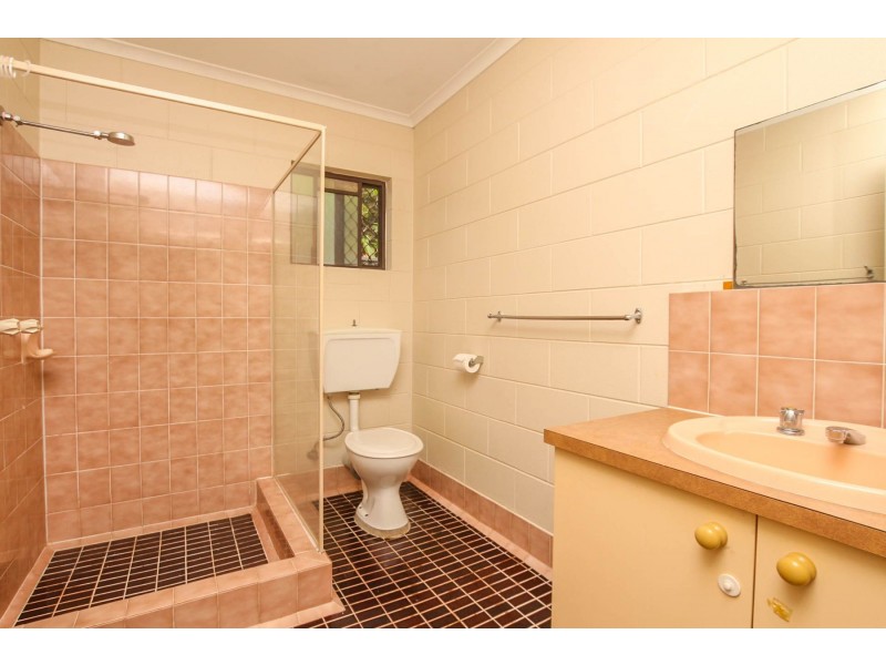 8/28 Girralong Street, Woree QLD 4868