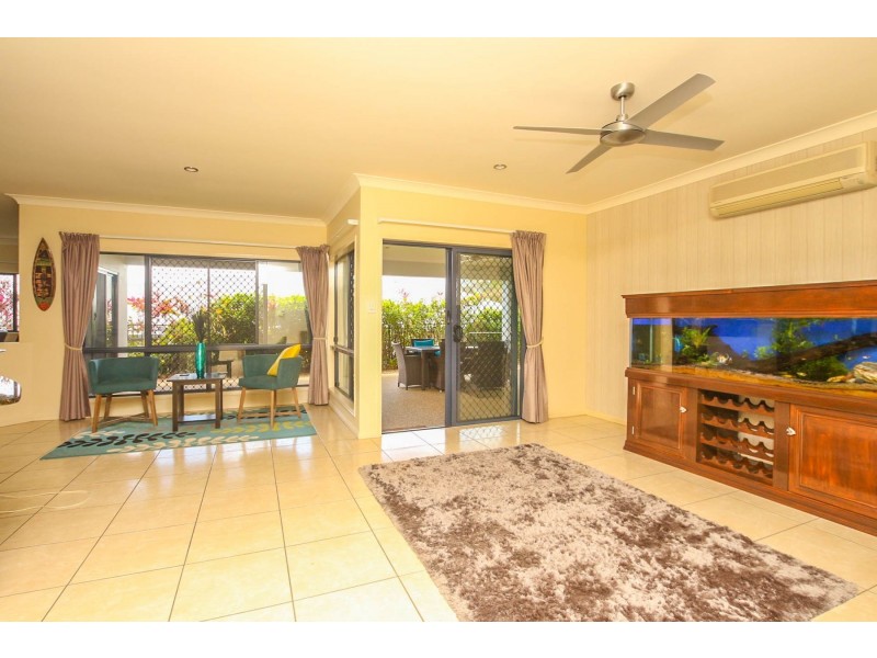 11 Kawana Street, Caravonica QLD 4878