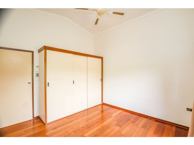 1-3 Sommerville Crescent, Whitfield QLD 4870