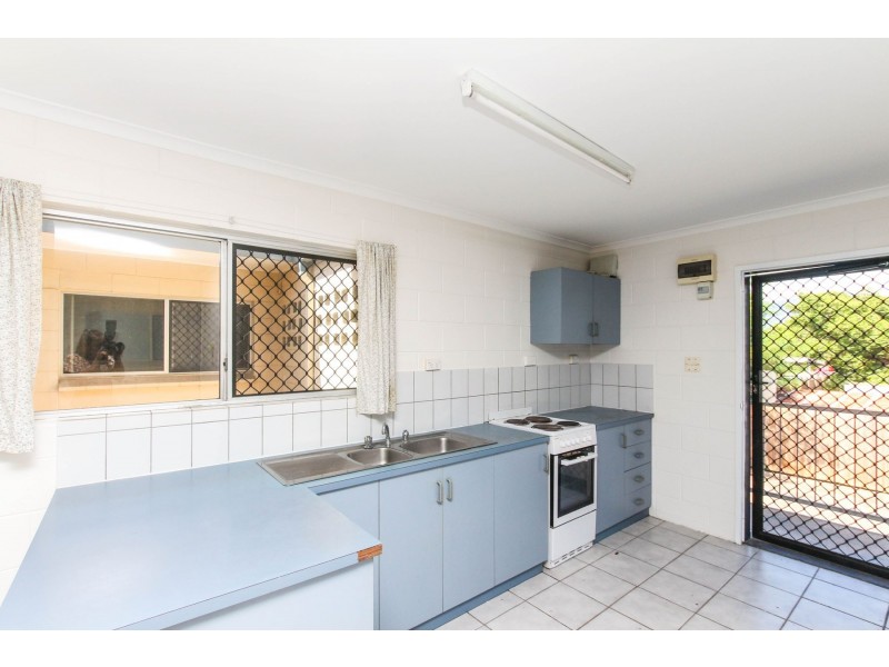 7/15 Curtin Street, Westcourt QLD 4870