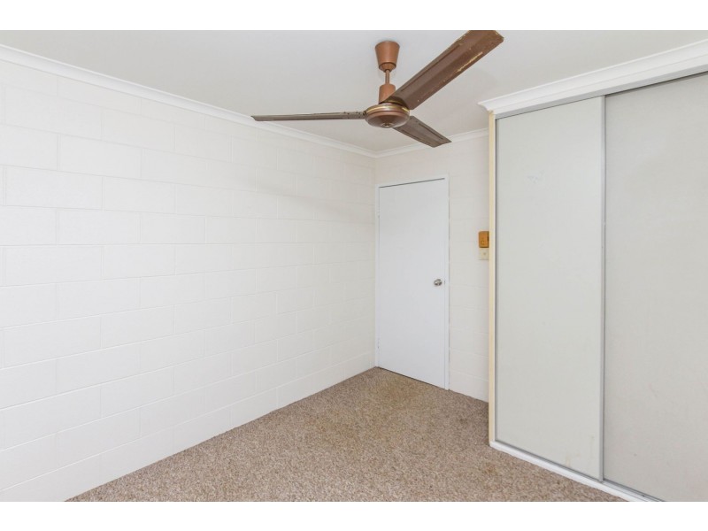 7/15 Curtin Street, Westcourt QLD 4870