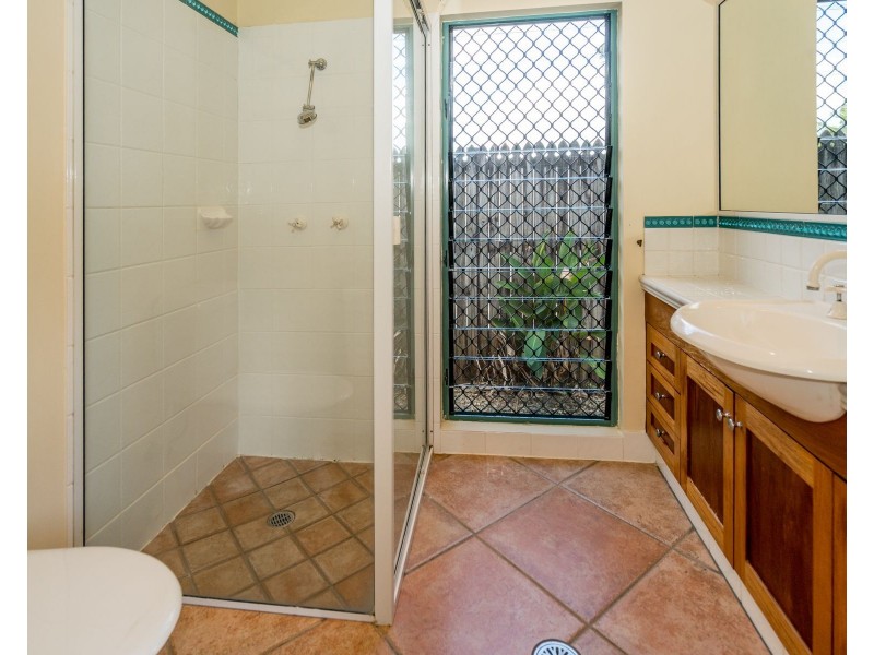 19 West Parkridge Drive, Brinsmead QLD 4870