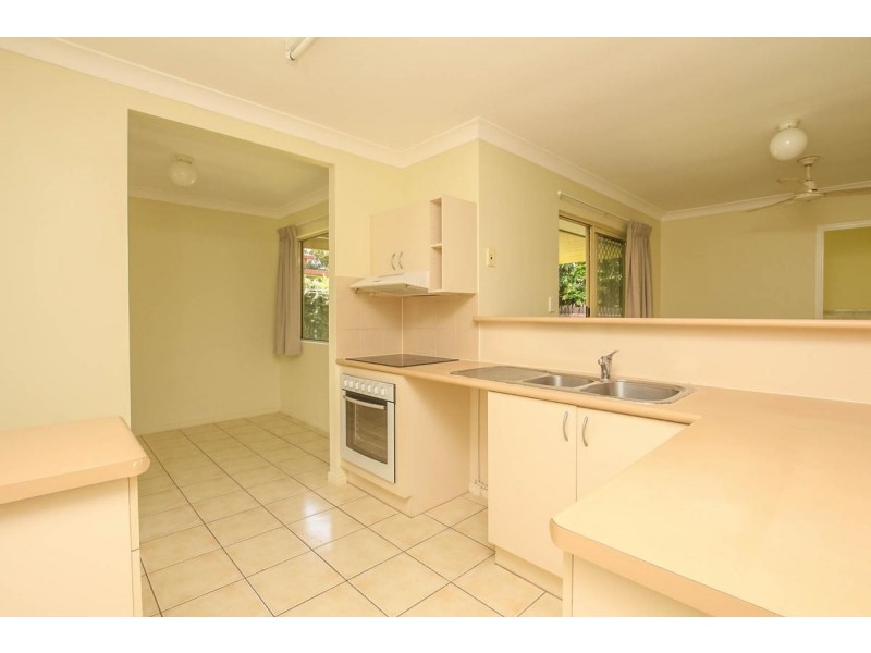 12 Silky Oak Court, Mooroobool QLD 4870