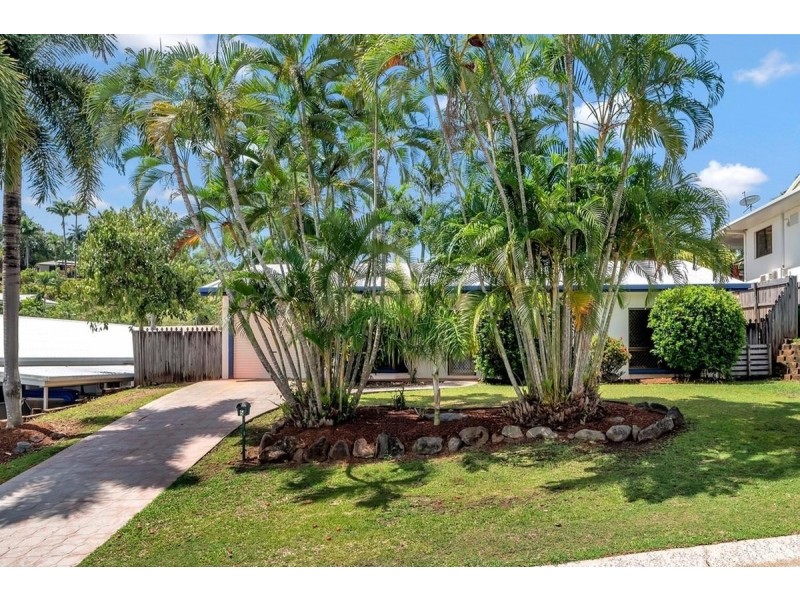 5 Pheasant Street, Bayview Heights QLD 4868