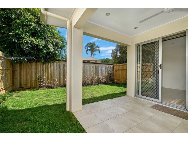 2/11 Tyson Place, Redlynch QLD 4870