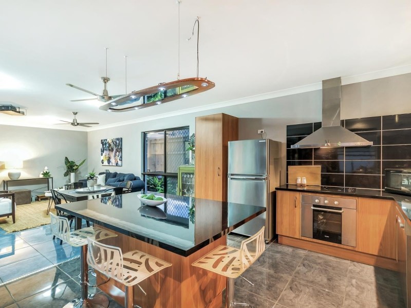 27 McEachan Street, Edmonton QLD 4869