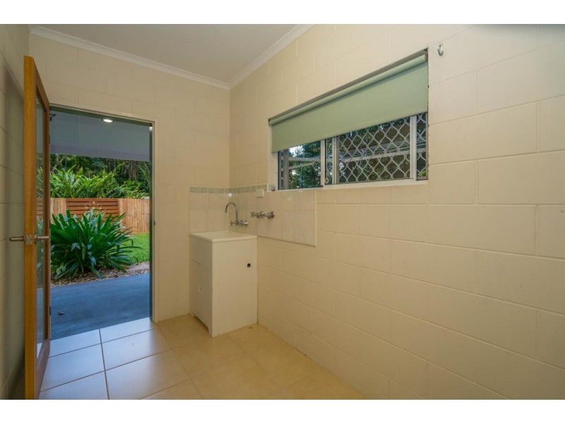 6 Beaman Close, Aeroglen QLD 4870