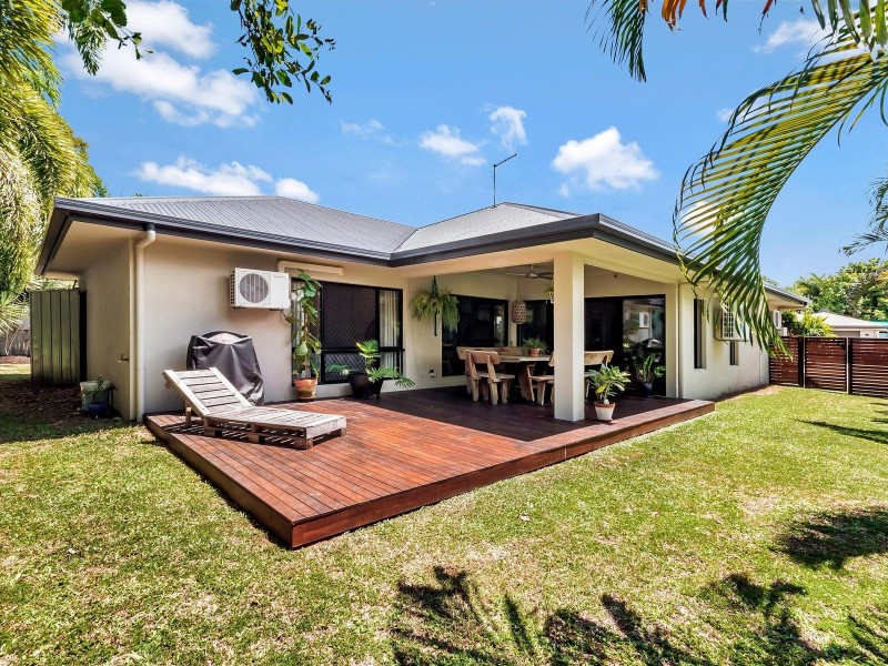 18 Edge Close, Kewarra Beach QLD 4879