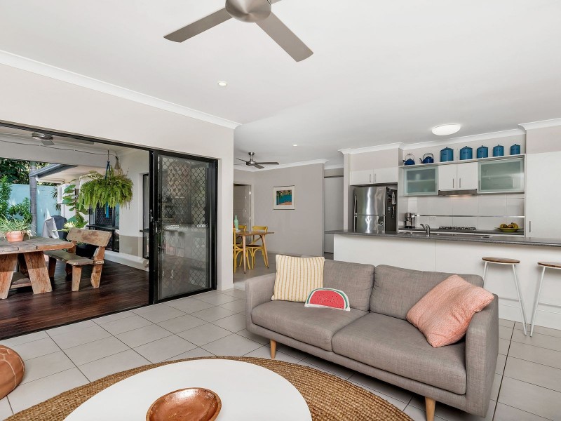 18 Edge Close, Kewarra Beach QLD 4879