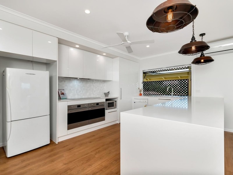 38 Stanton Road, Smithfield QLD 4878