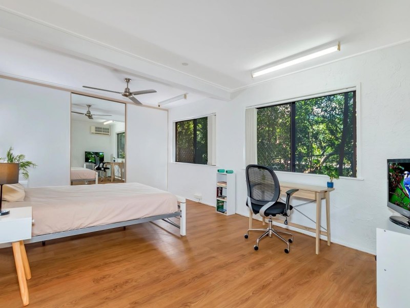 38 Stanton Road, Smithfield QLD 4878