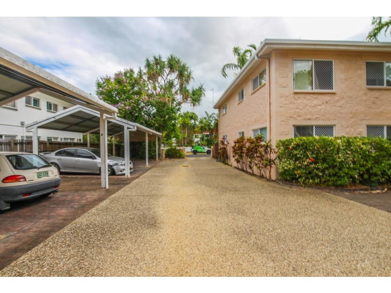4/8 Springfield Crescent, Manoora QLD 4870