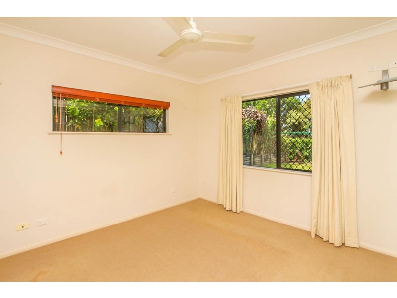 14 Mayflower Street, Mount Sheridan QLD 4868