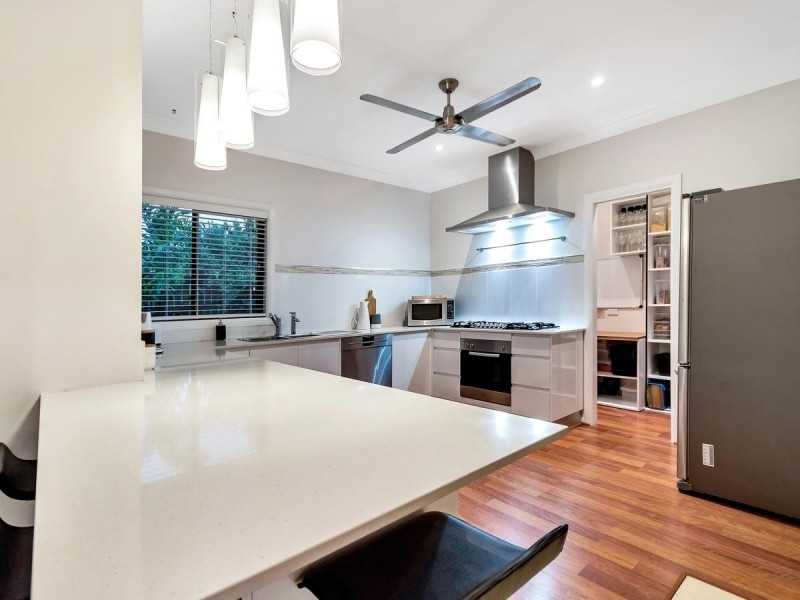 9 Gum Street, Redlynch QLD 4870
