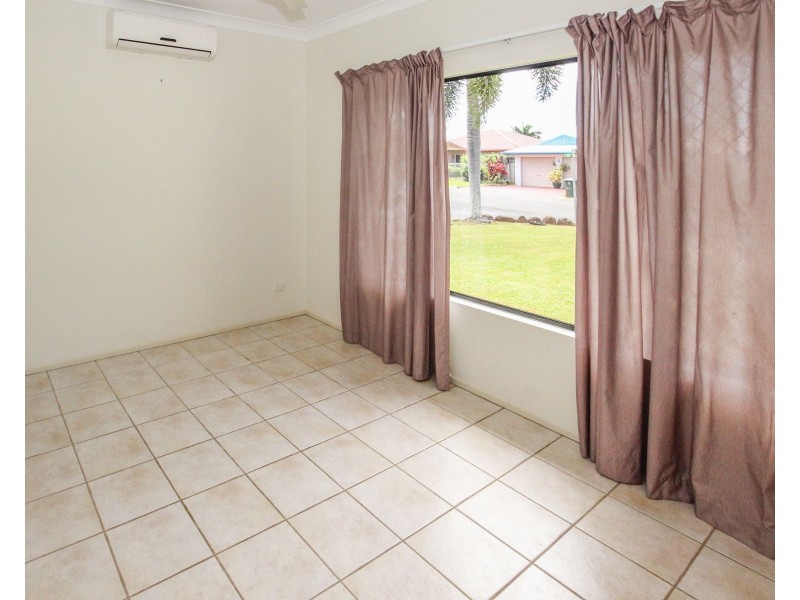 163 McFarlane Drive, Kanimbla QLD 4870