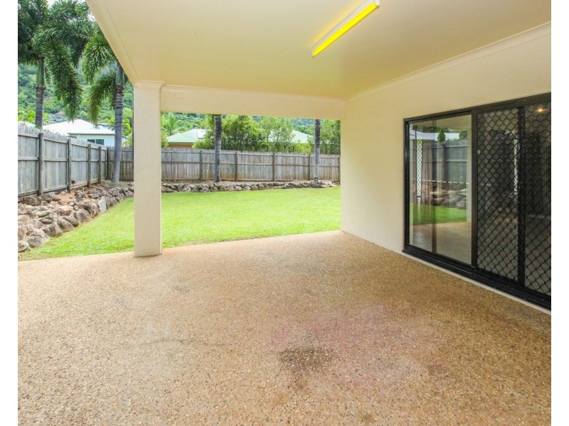 163 McFarlane Drive, Kanimbla QLD 4870