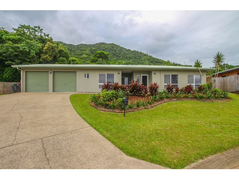20 Strathmore Court, Mooroobool QLD 4870