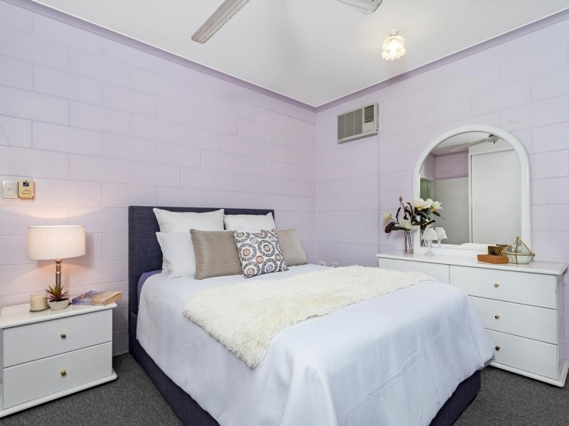 2/27 Mann Street, Edmonton QLD 4869