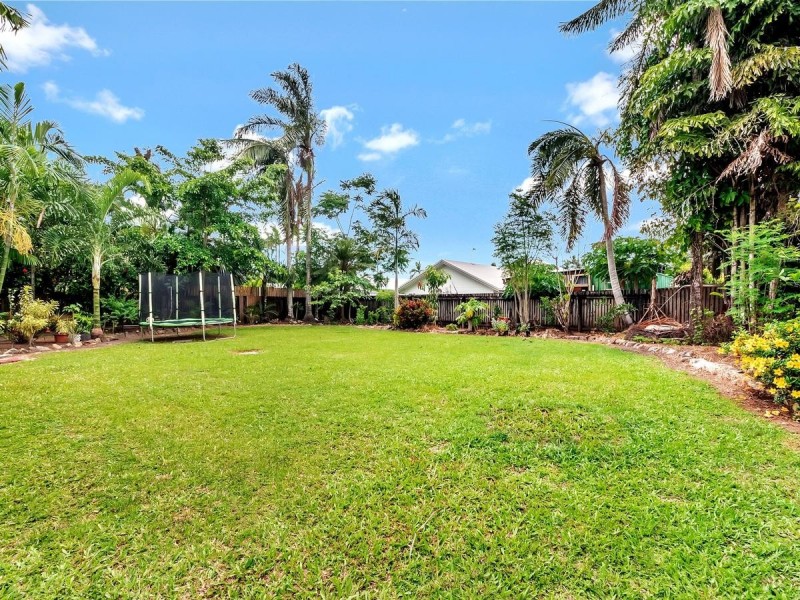 80 Callum Street, Mooroobool QLD 4870