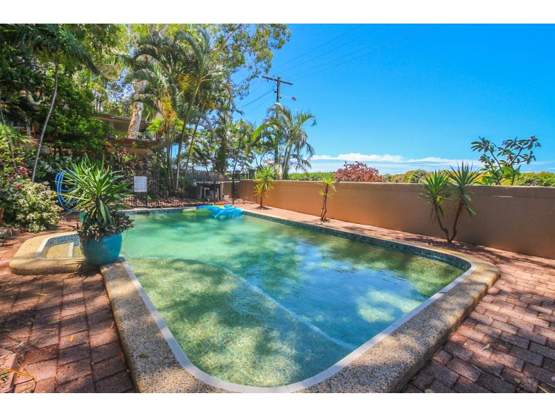 13 Arlington Esplanade, Clifton Beach QLD 4879