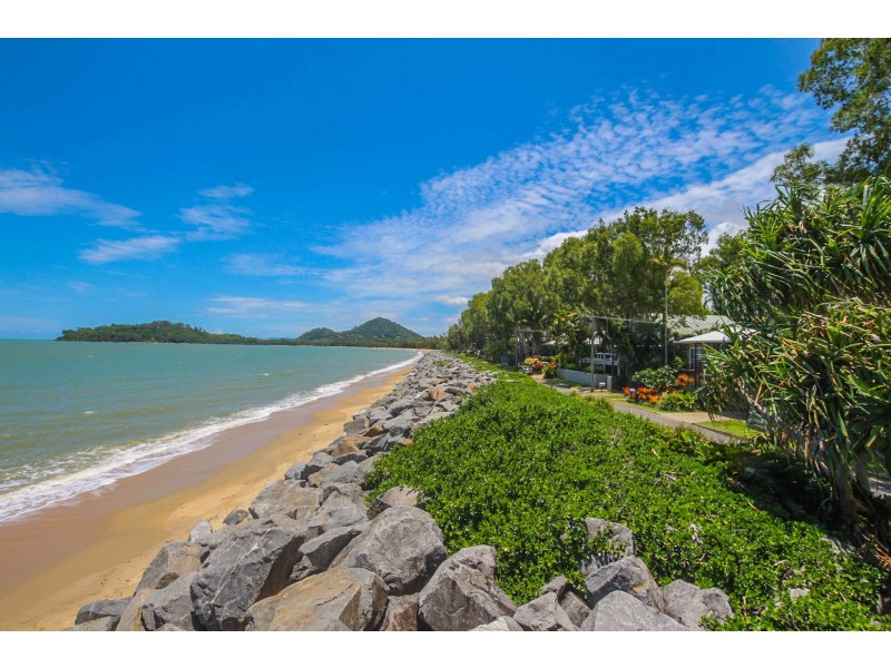 13 Arlington Esplanade, Clifton Beach QLD 4879