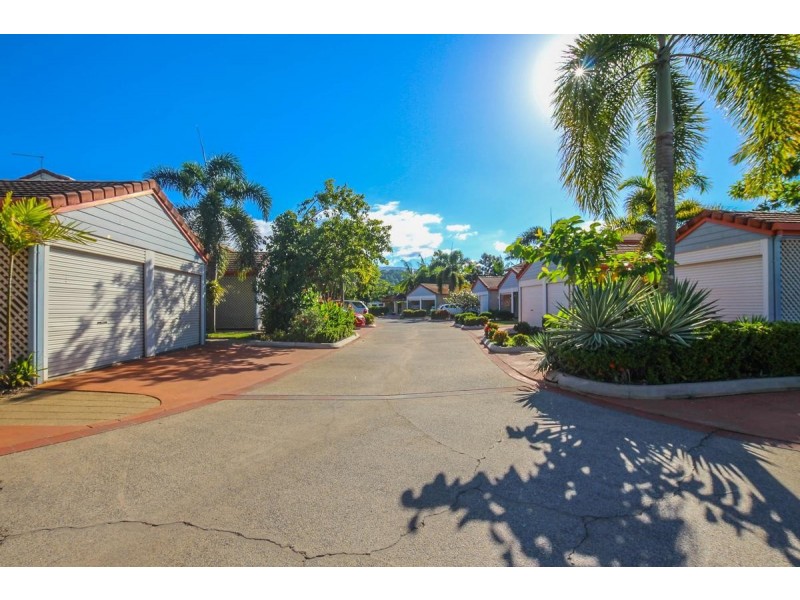 21/2-5 Marella Close, Manoora QLD 4870