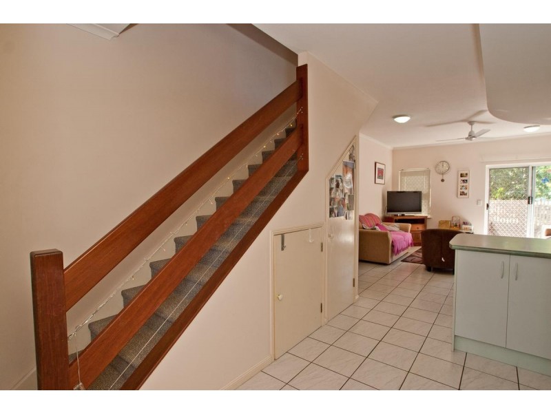 21/2-5 Marella Close, Manoora QLD 4870