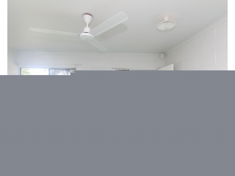 92 Murray Street, Manoora QLD 4870