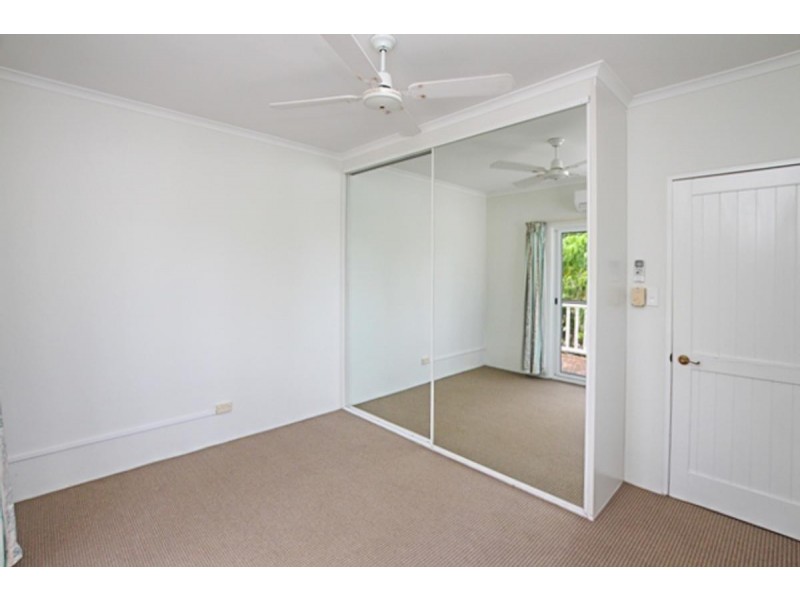 4/76-78 Cedar Road, Palm Cove QLD 4879