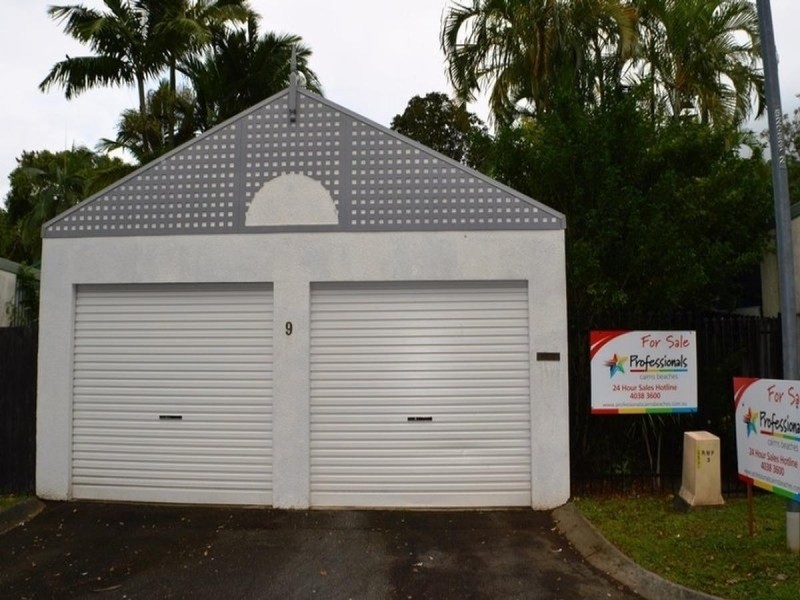 9 Rainy Mountain Place, Smithfield QLD 4878