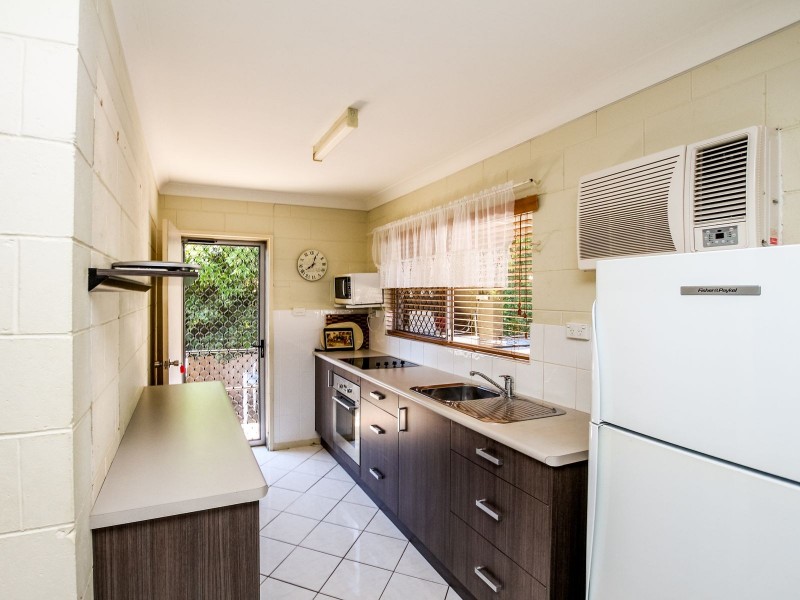 5/28 Digger Street, Cairns North QLD 4870