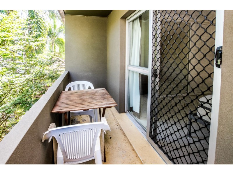 5/28 Digger Street, Cairns North QLD 4870