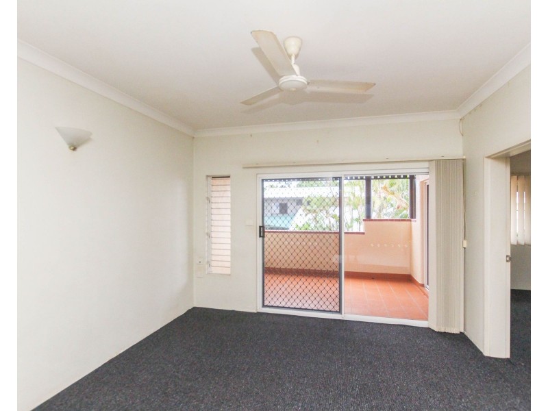 11/5-7 Herries Street, Earlville QLD 4870